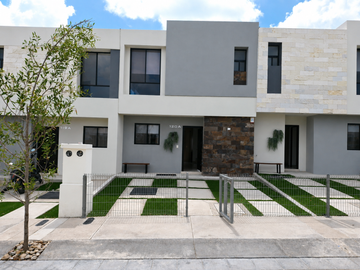 CASA EN VENTA EL MARQUES QUERETARO CERCA DE EL MIRADOR Y ZEN LIFE