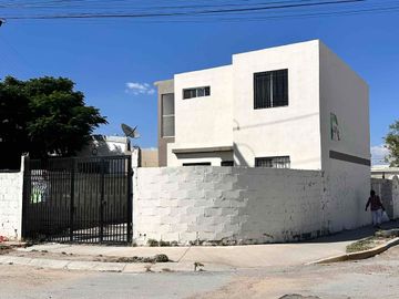 ATENCION  CASA EN VENTA fracc URBIVILLA DEL CEDRO