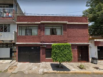 Casa en venta calle Calle 4 Ote 48 isidro Fabela Tlalpan