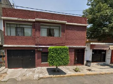 Casa en venta calle Calle 4 Ote 48 isidro Fabela Tlalpan