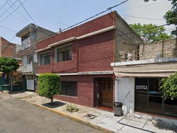 Casa en venta calle Calle 4 Ote 48 isidro Fabela Tlalpan