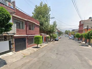 Casa en venta calle Calle 4 Ote 48 isidro Fabela Tlalpan