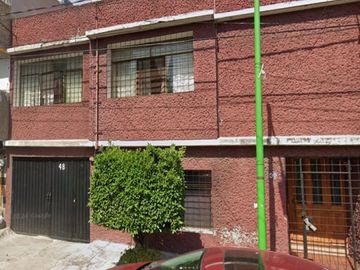 Casa en venta calle Calle 4 Ote 48 isidro Fabela Tlalpan