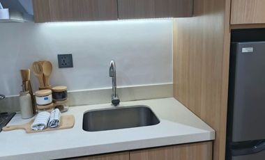 Pre Selling Condo in Timog Ave, with upto 35% Discounts!