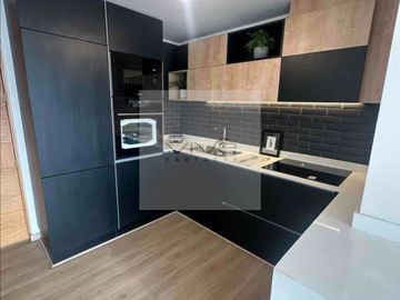 Espectacular Tríplex con Terraza Privada en Providencia