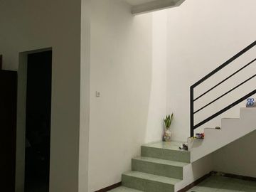 DIJUAL CEPAT RUMAH 2 LANTAI – PONDOK MUTIARA, SIDOARJO