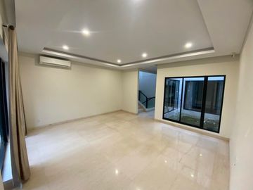Dijual Rumah Modern Minimalis Cluster Mozart Summarecon Serpong