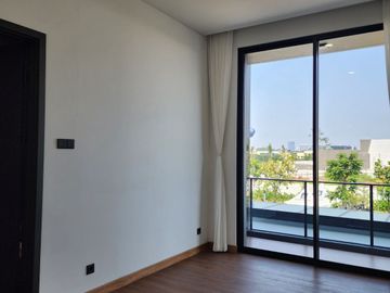 Rumah Double Facade Gading Serpong  Matera Lakeside