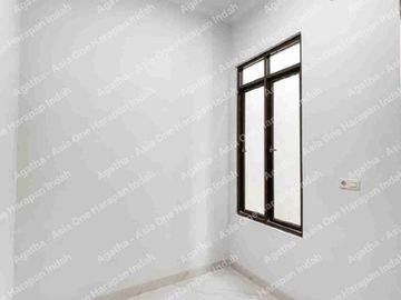 Rumah Bangunan Baru Minimalis Kota Harapan Indah Bekasi 1,05miliar