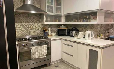 House and Lot in Galeria de Magallanes