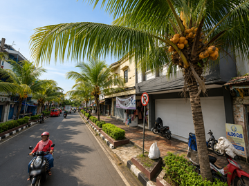 Ruko 3 Lantai di Jl. Suroso Dekat Alun Alun Pusat Kota Cianjur