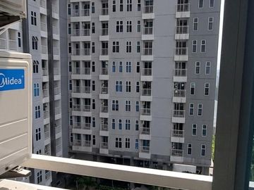 Unit FOR SALE! Apartemen Amor Pakuwon City Lt 8 - Unit Corner, Full Furnished