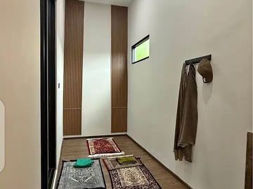 Lokasi Prima! Rumah Modern Furnished di Parakan Batununggal, Dekat Akses Tol & Pusat Kota
