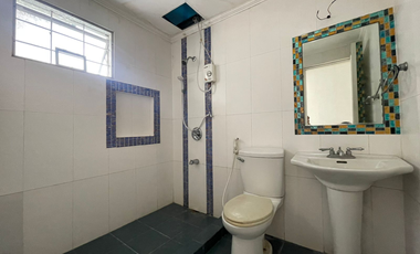 3BR 4-Storey Townhouse with 2-Car Garage FOR SALE in Scout Area, Quezon City