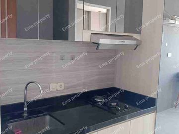 Termurah !!! Dijual apartemen Puncak Dharmahusada 3 BR Harga 2 BR