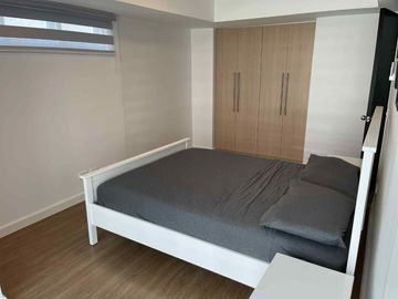 3 Bedroom with Parking For Rent The Veranda Arca South Taguig