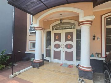 DIJUAL CEPAT RUMAH SEMI FURNISHED TAMAN BELAKANG LUAS @RUMAH FLORENCE PIK 1