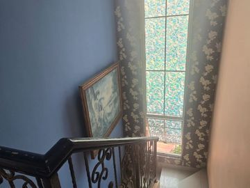 DIJUAL CEPAT RUMAH SEMI FURNISHED TAMAN BELAKANG LUAS @RUMAH FLORENCE PIK 1