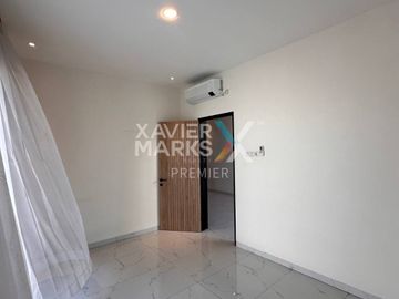 DIJUAL Rumah Hook Modern Tropis dengan Swimming Pool di Blok Terdepan Pondok Blimbing Indah, Araya Malang