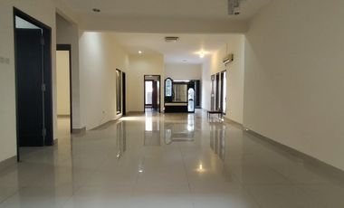 A201 SEWA RUMAH AREA DHARMAHUSADA INDAH, GUBENG, SURABAYA TIMUR, SIAP HUNI