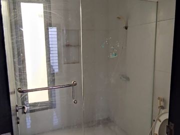 A201 SEWA RUMAH AREA DHARMAHUSADA INDAH, GUBENG, SURABAYA TIMUR, SIAP HUNI