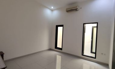 A201 SEWA RUMAH AREA DHARMAHUSADA INDAH, GUBENG, SURABAYA TIMUR, SIAP HUNI