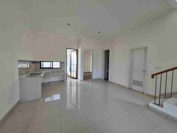Disewakan Rumah di Cluster Bayu Premier Suvarna Sutera