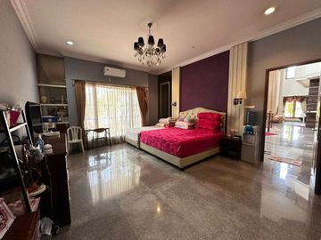 DIJUAL CEPAT MURAH RUMAH GALAXY BUMI PERMAI/ARAYA SURABAYA TIMUR DEKAT PAKUWON CITY MURAH