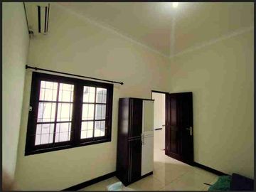 Murah Siap Huni Rumah Galaxy Royal Palace Dkt Merr Galaxy Mall