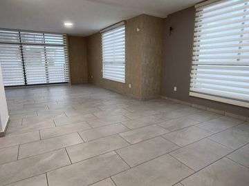 Departamento en Renta en Torre Ennalt de 2 Recámaras con amenidades