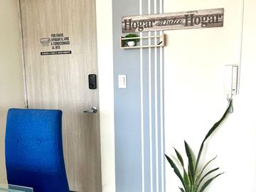 APARTAMENTO EN VENTA AMOBLADO  EDIFICIO SAGITARIO BARRIO TORICES - ARBNB