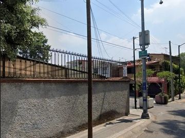Casa en venta Calle Helio, Colonia El Rosario, Azcapotzalco, Recuperación Bancaria