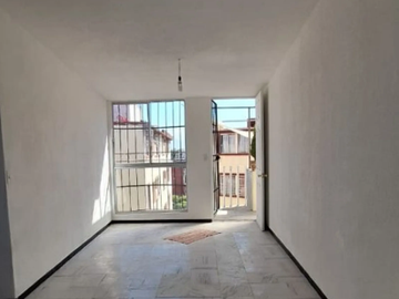 DEPARTAMENTO EN VENTA EN FRANCISCO SANCHEZ, SANTIAGO AHUIZOTLA