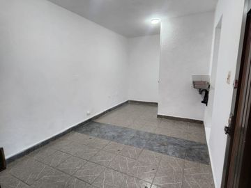Arriendo Local Belen - Altavista