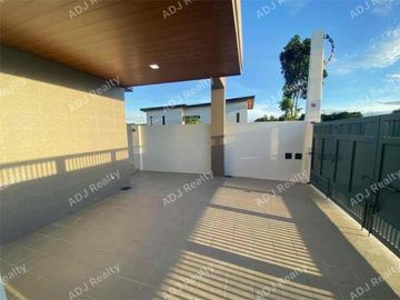 Colinas Verdes Brand new House and lot with pool