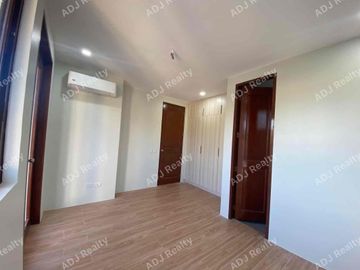 Colinas Verdes Brand new House and lot with pool