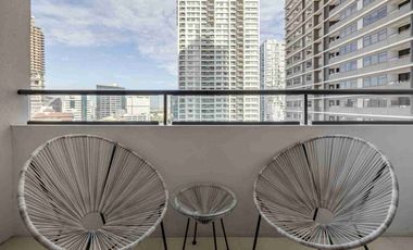 Condo for sale in Cebu Bus. Park, the Alcoves corner unit