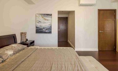 Condo for sale in Cebu Bus. Park, the Alcoves corner unit