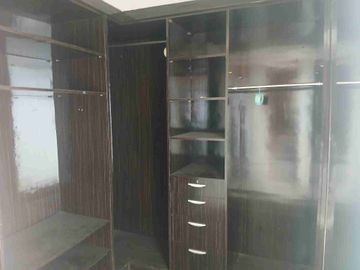 dijual cepat