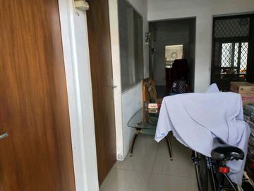 RON.A415 TURUN HARGA RUMAH JEMURSARI SURABAYA LOKASI NYAMAN SIAP HUNI