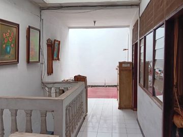 Rumah Tingkat 2 Lantai, Lokasi Strategis dekat Pusat Pemerintahan Tangerang Kota