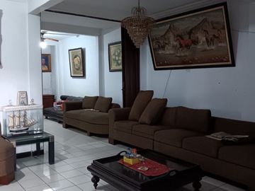Rumah Tingkat 2 Lantai, Lokasi Strategis dekat Pusat Pemerintahan Tangerang Kota