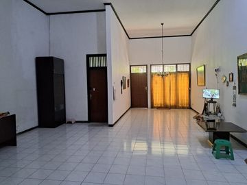 MANYAR JAYA BUTUH RENOV MINOR TAPI HARGA CENGLI