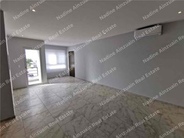 SE RENTA DEPARTAMENTO DE 1 RECÁMARA EN RESIDENCIAL ARBOLADA CANCÚN, AMENIDADES, SEGURODAD 24 HORAS. SOBRE AVENIDA HUAYACAN.