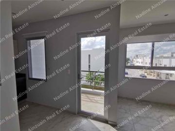 SE RENTA DEPARTAMENTO DE 1 RECÁMARA EN RESIDENCIAL ARBOLADA CANCÚN, AMENIDADES, SEGURODAD 24 HORAS. SOBRE AVENIDA HUAYACAN.