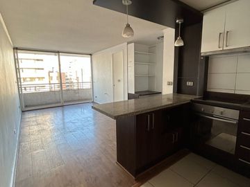 Se Vende Departamento 2D + Bodega | Santa Rosa | Metro Santa Lucía