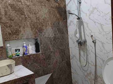 Dijual Rumah 2 Lantai di Citraland Cluster Puri Widya Kencana Lakarsantri Surabaya