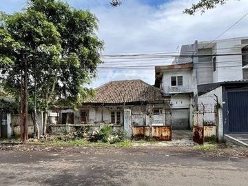 DIJUAL RUMAH HITUNG TANAH DI SAYAP SUDIRMAN BANDUNG