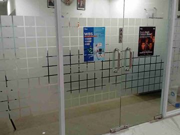 sewa kantor murah Gedung BRI balikpapan siap pakai