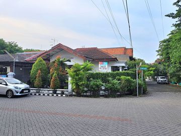 Rumah  Wisma permai Tengah I Jalan utama